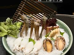 -红鼎豆捞·非遗鲍皇汤火锅(宝丰路店)