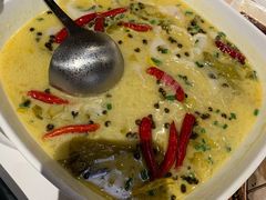 酸菜鱼片汤-避风塘(宝山万达店)