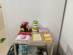 -安东易迷你自助仓储寄存仓库(草桥店)
