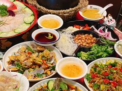 -官塘鱻鱻鱼生·潮汕生腌·砂锅粥(西马路总店)
