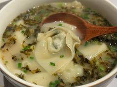 黄鱼馄饨-顶特勒·黄鱼馆·特色菜(上海大世界店)
