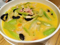 三鲜烩丝瓜-日出青木