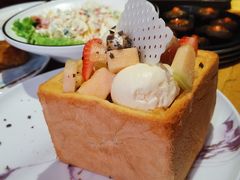 面包诱惑-通海俄式烧烤(下瓦房店)