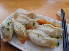 -小姜锅贴(凤凰街店)