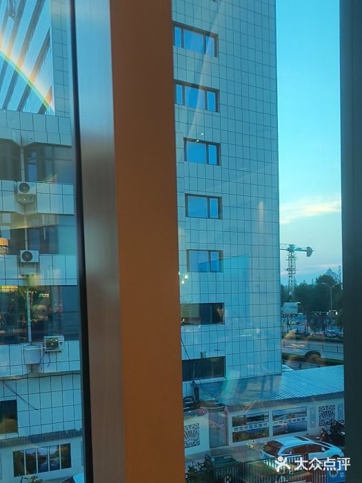 济南香格里拉·咖啡泉自助餐厅图片