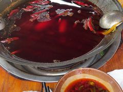 -黄潇洒老火锅(九眼桥宏济巷店)