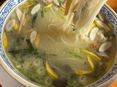 -香麒园·过桥米线·南湖雅宴