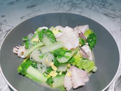 家烧小白菜笔管鱼-悦海·家宴·冰花皮皮虾大锅贴(宝龙店)