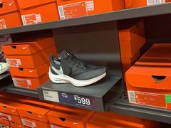 -NIKE上海青浦优选体验店