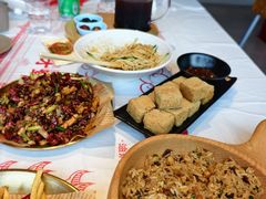 -肥肥虾庄·金牌油焖大虾(杨园滨江时代walk店)