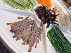 -云海肴云南菜(浦江欢乐颂店)