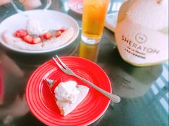 -亚龙湾喜来登·美景台大堂吧