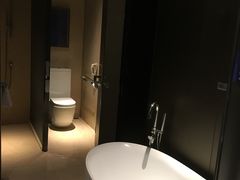 -广州天河希尔顿酒店