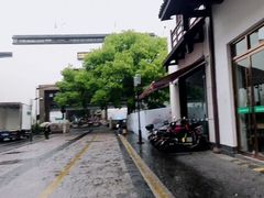 -如家酒店·neo(杭州西湖南宋御街定安路地铁站店)
