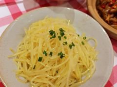 -韵味湘肴·小炒黄牛肉(五一广场美食地标店)