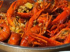 -琥珀老六龙虾(四里河店)