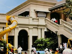 -王府井奥莱临潼小镇(临潼店)