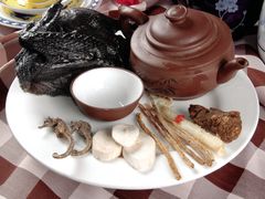 -令狐冲·炭烤活鱼(宝龙店)