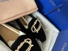 -STUART WEITZMAN(静安嘉里中心店)