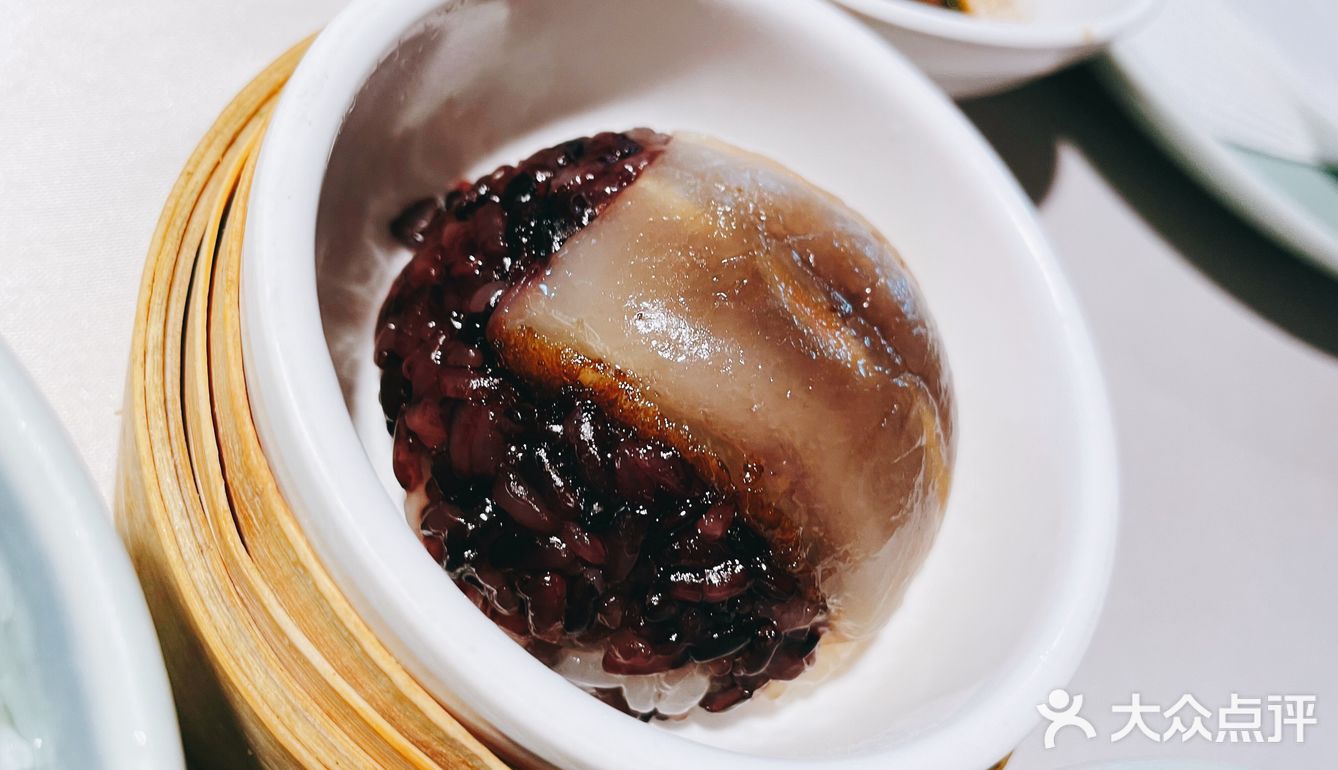 和天后同桌食饭了哈哈哈