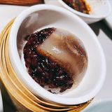 和天后同桌食饭了哈哈哈