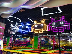 -酷跳蹦床主题公园(万胜广场店)