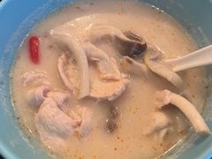 -URBAN SOI Thai Kitchen乐泰料理(长乐路店)