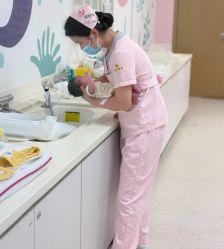 -金鹰国际月子中心(新街口店)