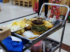 大堂-屯老二农家铁锅炖·行业领军者(梅江店)