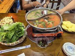 -苗家恒灵酸汤鱼-跳水牛肉连锁店(凯里总店)