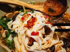 -百春原湖南牛肉粉(百联世纪店)