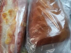 草莓奶油螺丝-山崎面包(第一八佰伴店)