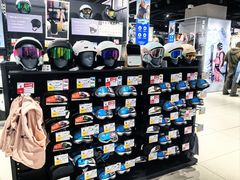 -迪卡侬(环球港店)