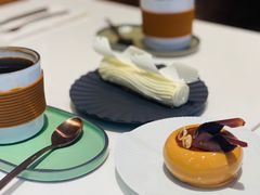 -潮一不贰·法式甜品·生日蛋糕·西式简餐(外滩店)