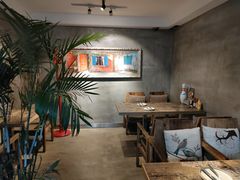 大堂-HIGH FIVE哈福手工汉堡(桂林路店)