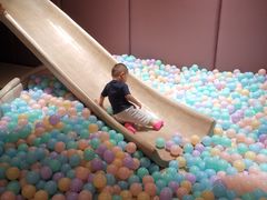 -水桶王国主题餐厅·聚会·生日派对·亲子活动·家庭套餐(亚龙湾希尔顿店)