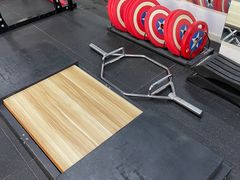 -坚果健身24小时工作室(定西路店)