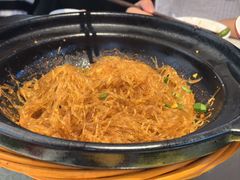 -阿瓦山寨·湘菜现炒·剁椒鱼头王(咸阳总店)