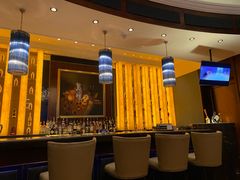 -龙虾酒吧扒房(宁波香格里拉店)