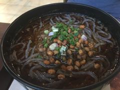 杂酱酸辣粉-重庆老字号·吴抄手·高豆花(T3航站楼店)