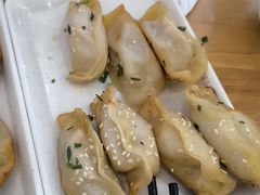 -小姜锅贴(凤凰街店)