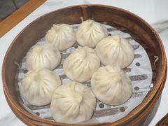 -馋三尺蟹粉小笼(人民广场店)