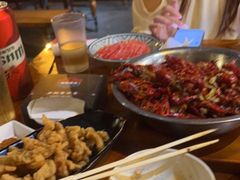 -琥珀老六龙虾(四里河店)