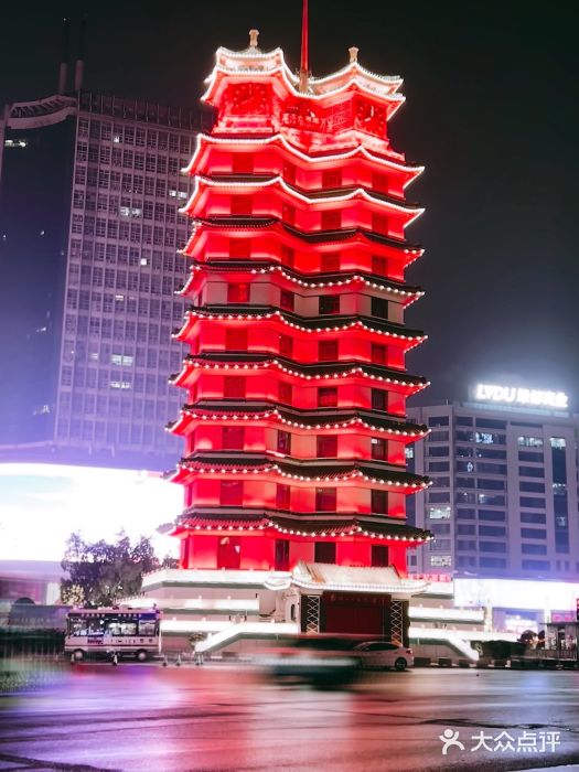 二七纪念馆-纪念塔图片