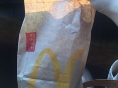 -麦当劳(新城市广场店)
