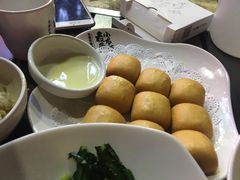 -龙巢盱眙龙虾·牛蛙·烧烤宵夜(八卦岭店)