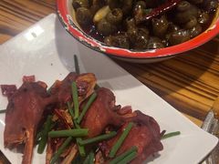 -冶建镜子·老南昌大排档·江西虾王(总店)