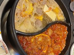 -沸炉重庆老火锅(军事博物馆店)