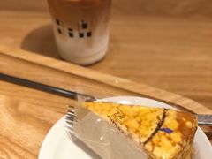 焦糖拿铁-HAY COFFEE