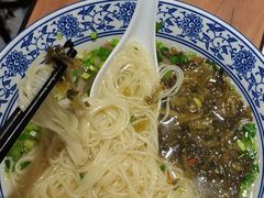-味一楼兰州拉面(机场一店)